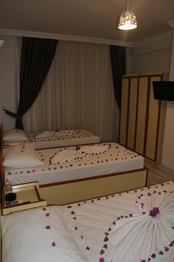 Dostlar Hotel Μερσίνη Εξωτερικό φωτογραφία