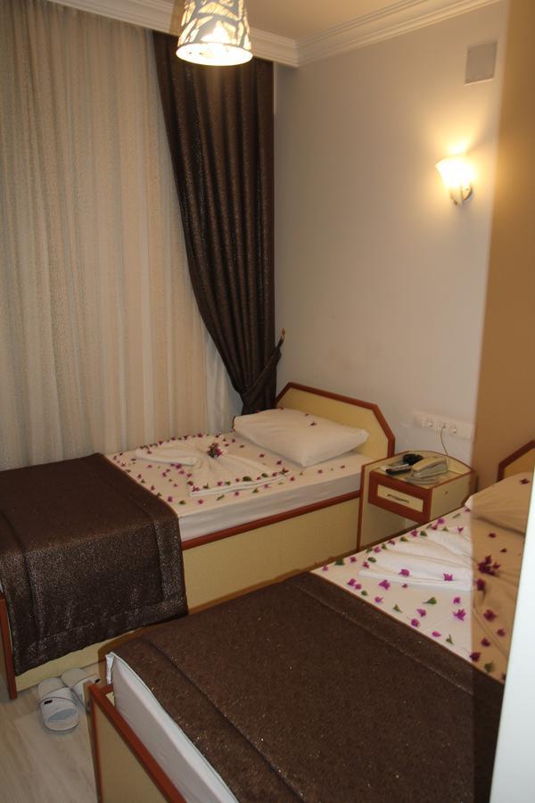 Dostlar Hotel Μερσίνη Εξωτερικό φωτογραφία